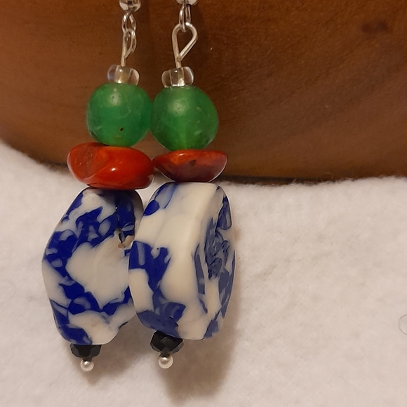SALE!New Handmade glass beaded drop earrings - Picture 5 of 5